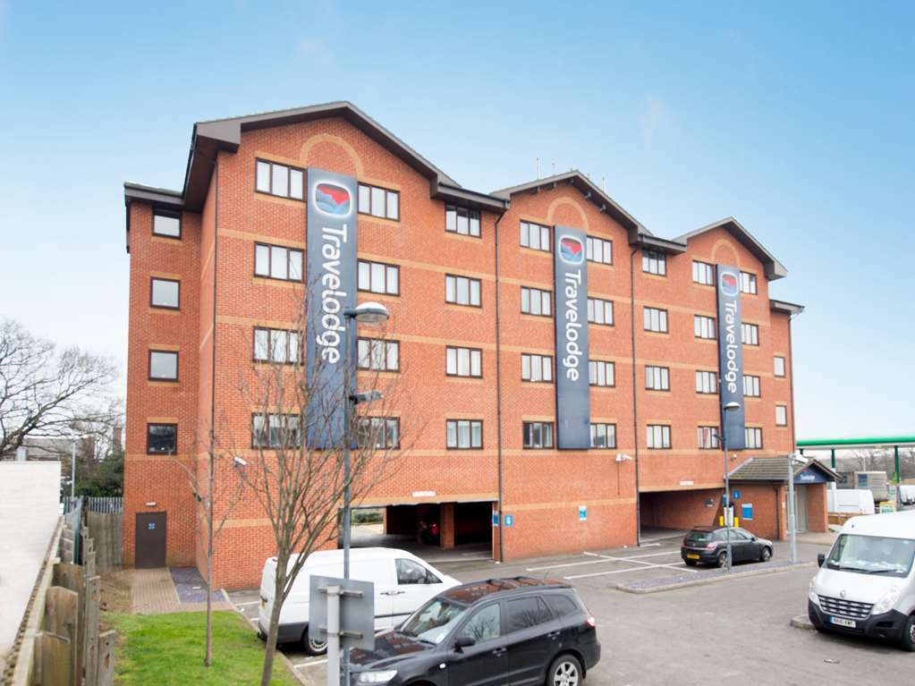Travelodge London Park Royal מראה חיצוני תמונה